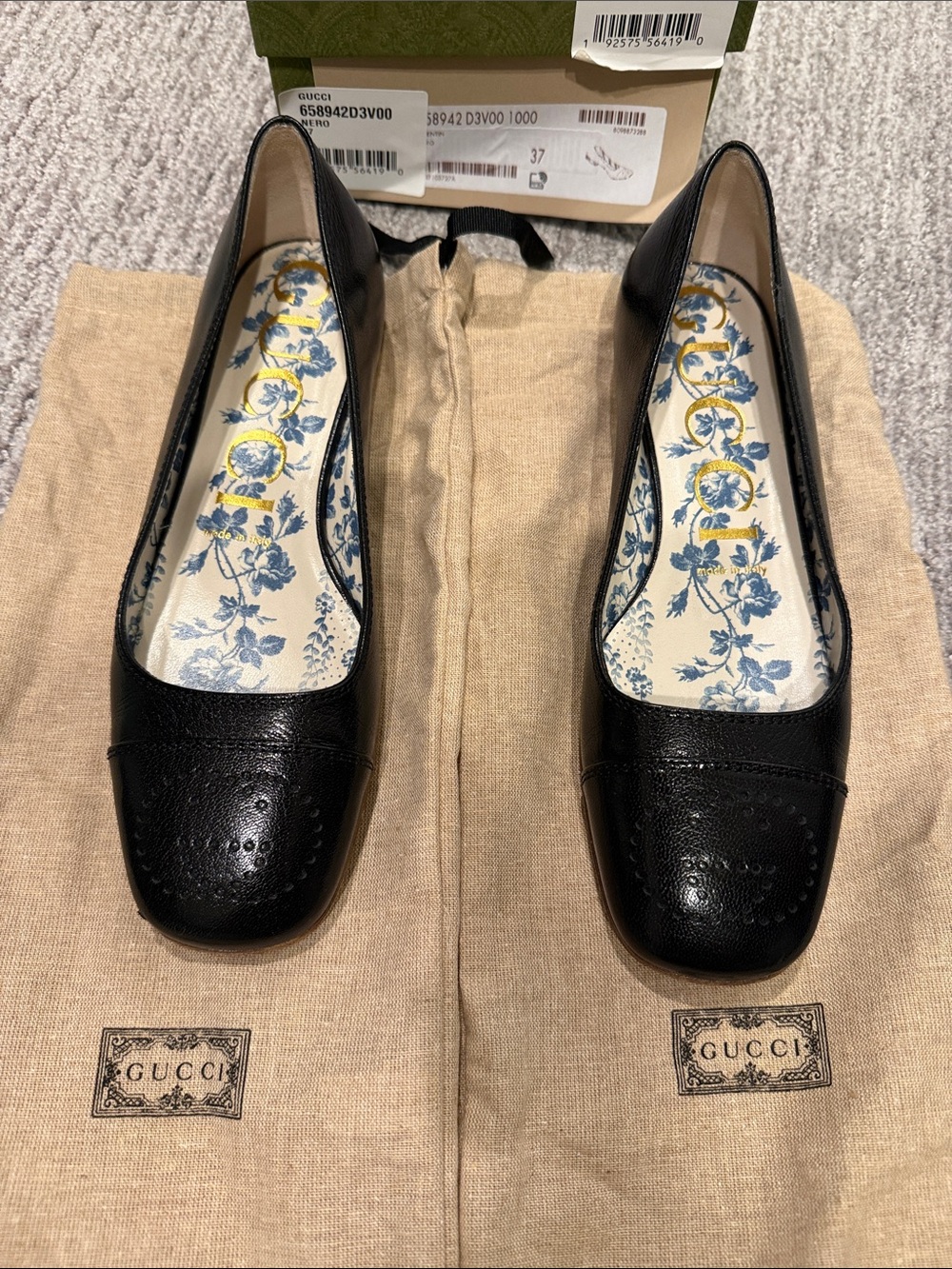 Gucci Black Leather Square-Toe Ballet Flats with Floral Insole